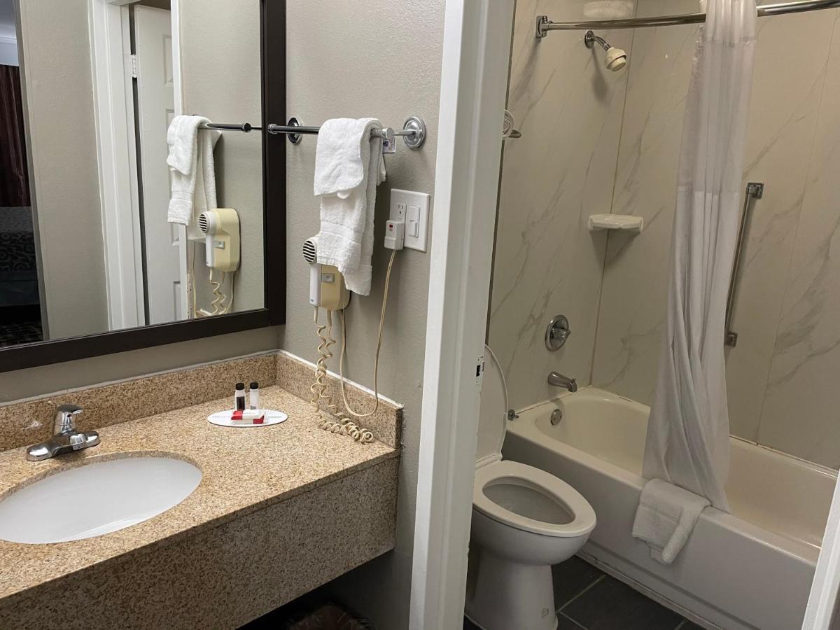 Days Inn & Suites By Wyndham Collierville Germantown Area Ngoại thất bức ảnh