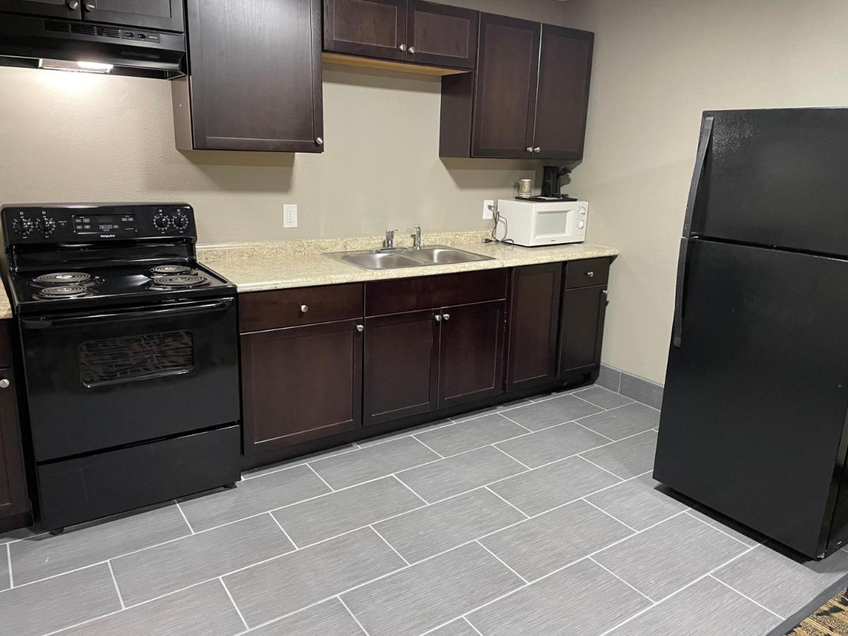 Days Inn & Suites By Wyndham Collierville Germantown Area Ngoại thất bức ảnh