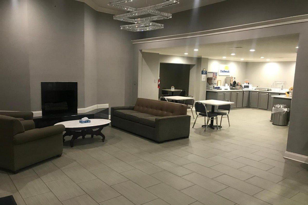Days Inn & Suites By Wyndham Collierville Germantown Area Ngoại thất bức ảnh