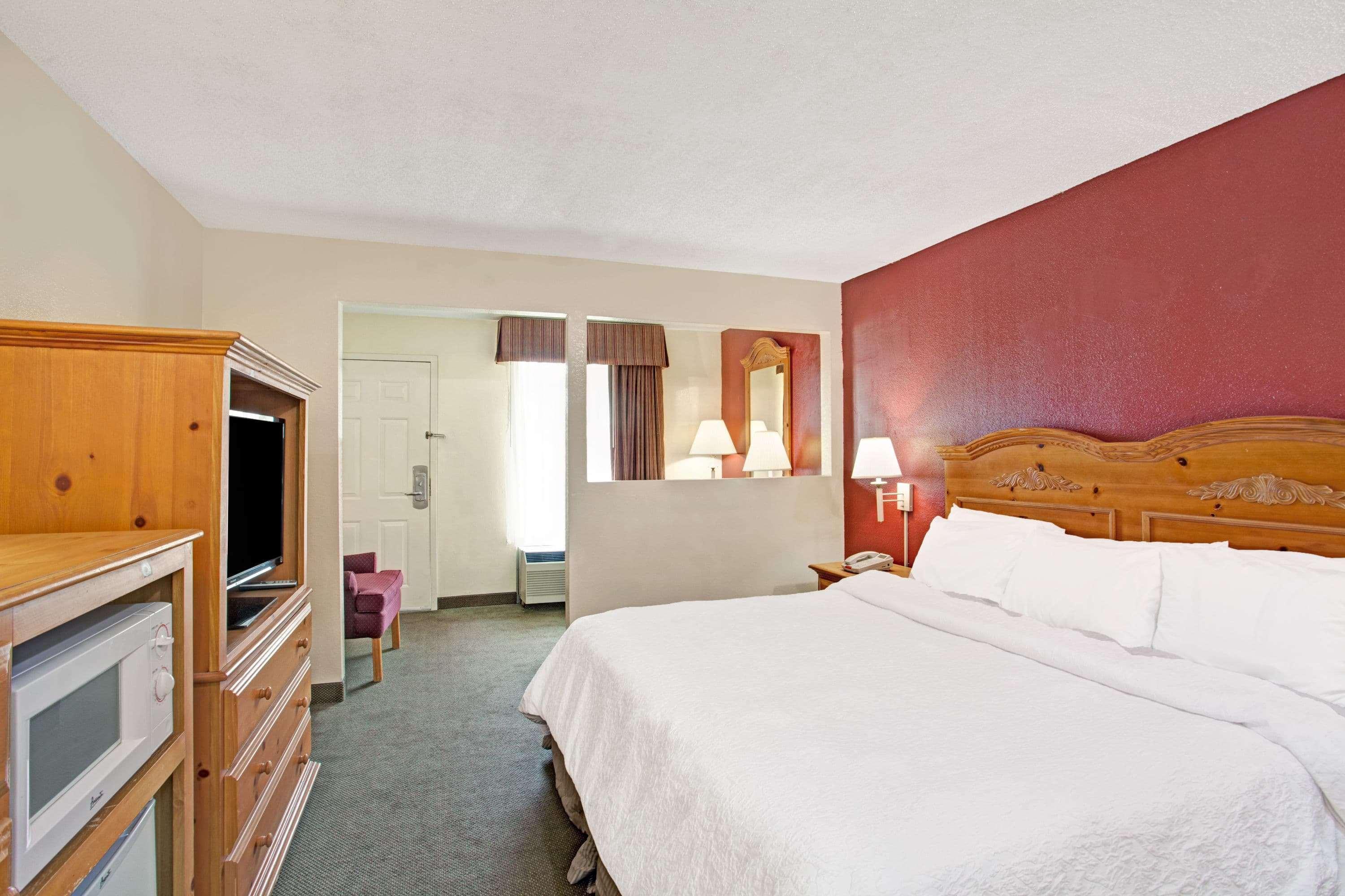Days Inn & Suites By Wyndham Collierville Germantown Area Ngoại thất bức ảnh