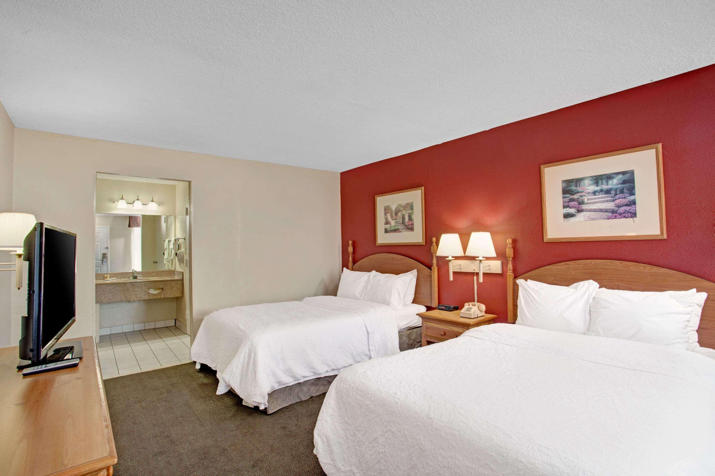 Days Inn & Suites By Wyndham Collierville Germantown Area Ngoại thất bức ảnh