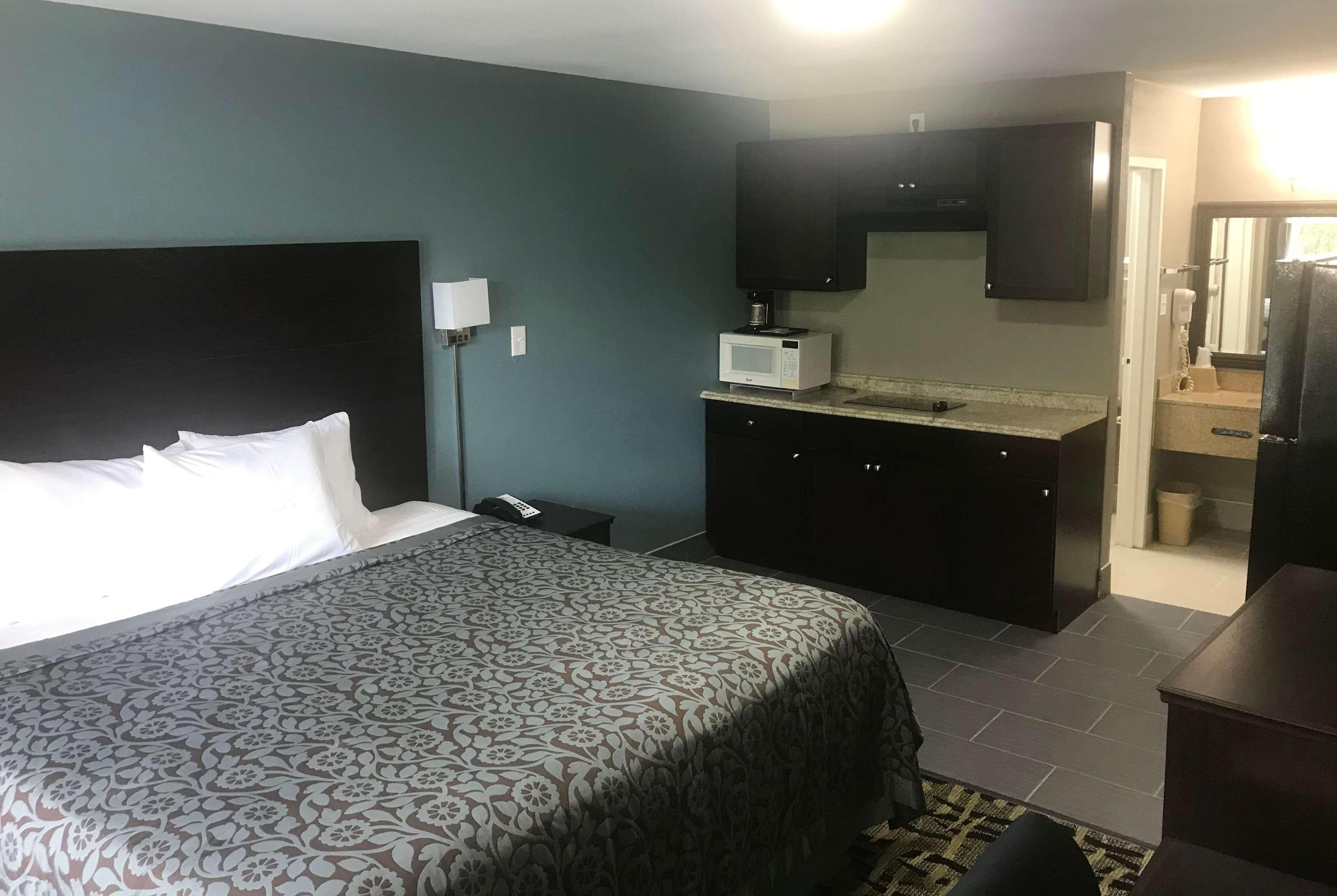 Days Inn & Suites By Wyndham Collierville Germantown Area Ngoại thất bức ảnh